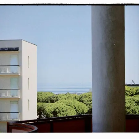 Apart Otel Tropicana 3*