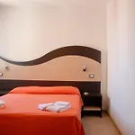 Aparthotel Tropicana Residence 4*