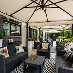 Tropicana Lejlighedshotel Llido Degli Estensi