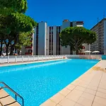 Tropicana Lejlighedshotel Llido Degli Estensi