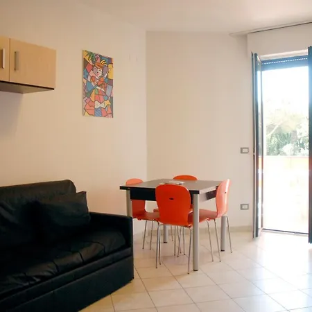Tropicana Aparthotel 3*