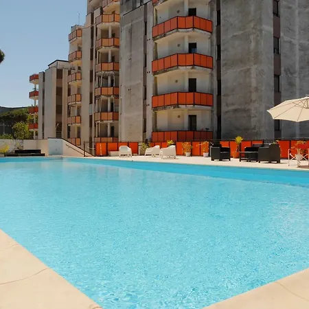 Tropicana شقة فندقية