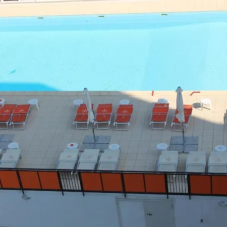 Tropicana Residence Aparthotel