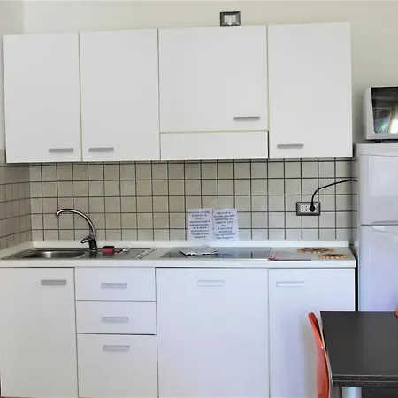 Tropicana Residence Aparthotel Llido Degli Estensi