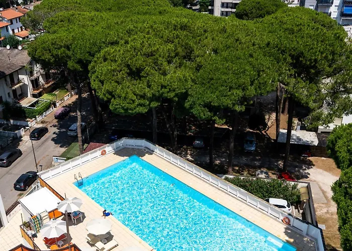 Apart Otel Tropicana