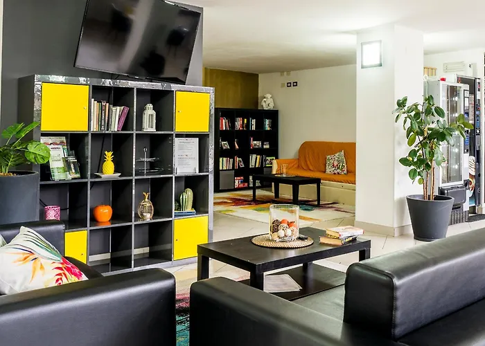 Apart Otel Tropicana 4*