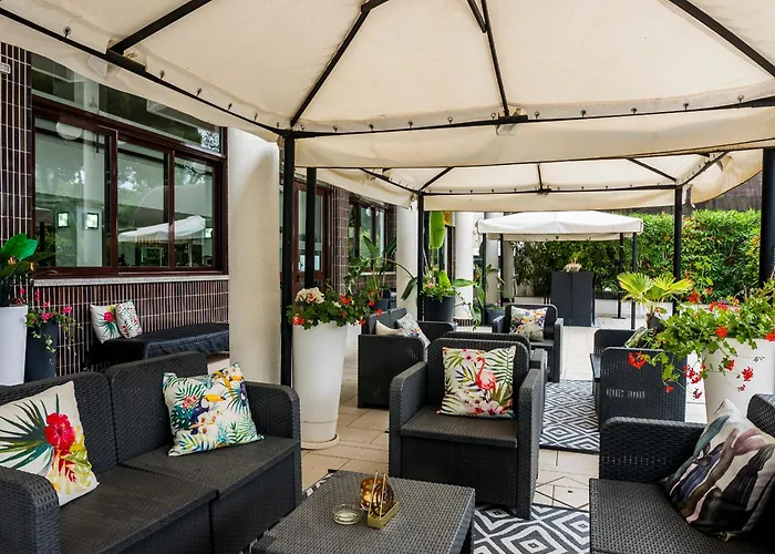 Tropicana Apart Otel Llido Degli Estensi